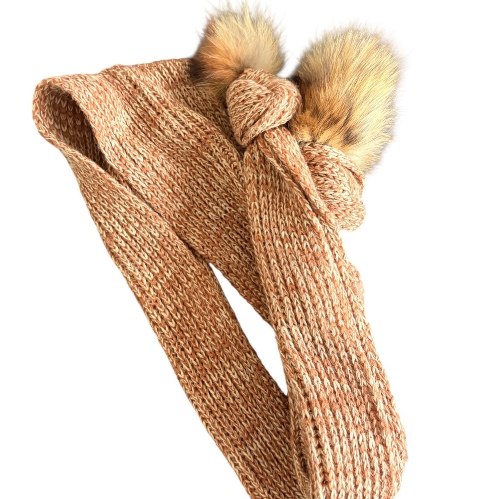 Vintage Cozy Knit scarf with Fur Pom Poms